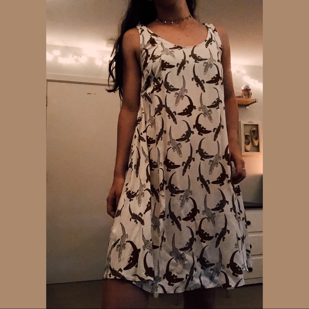 Flowy lizard dress